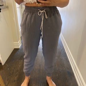 Wilfred Buffon pants in grey